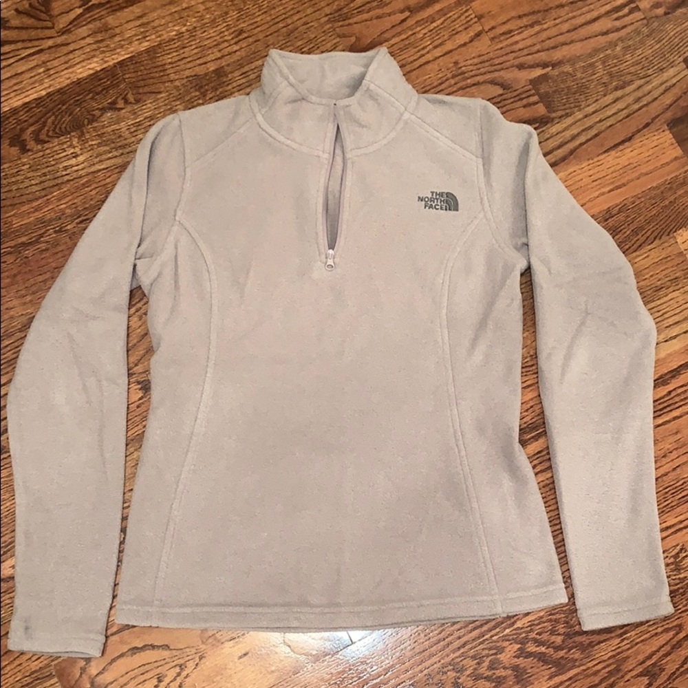 Women’s XS North Face Pullover